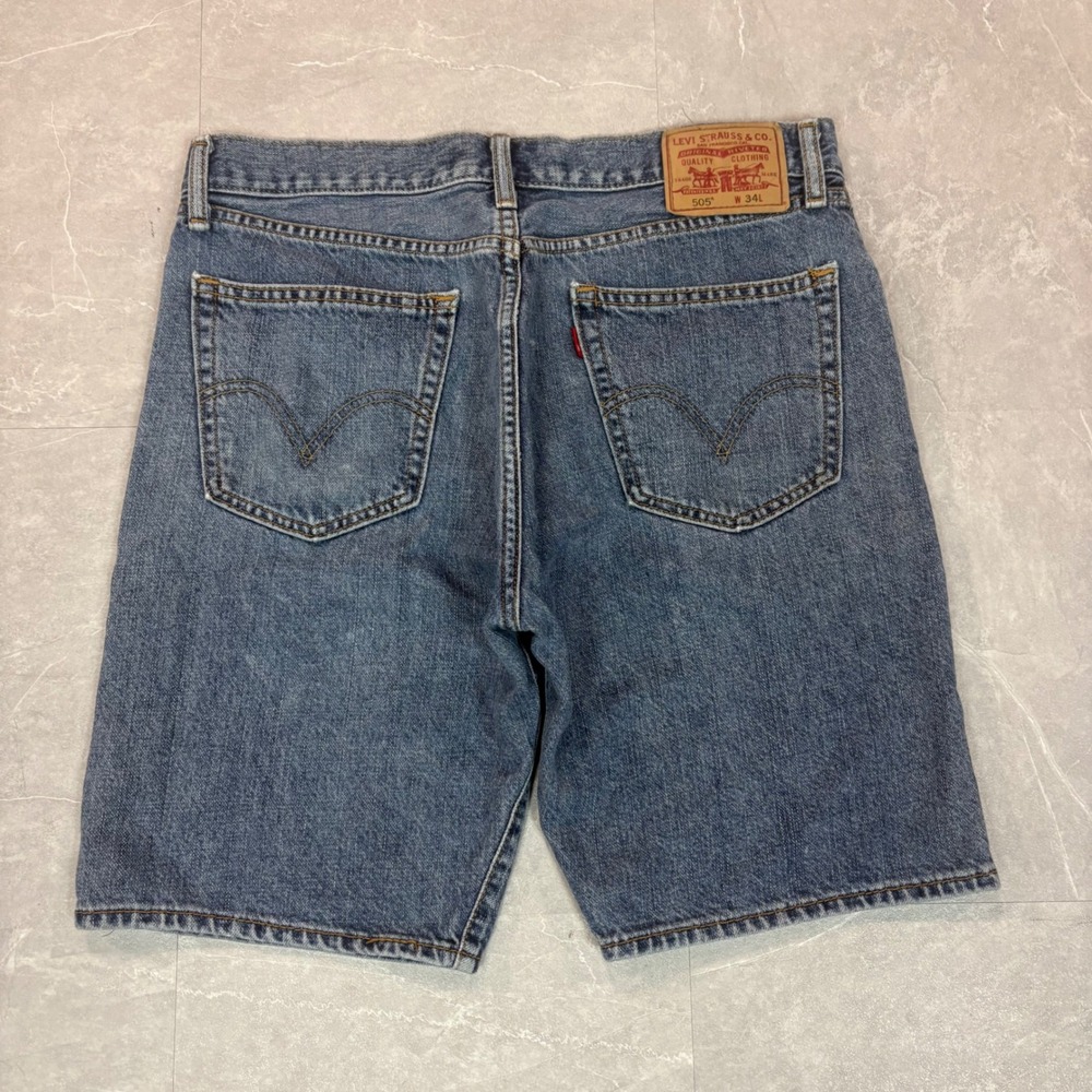 Levi's 505 blue denim jorts